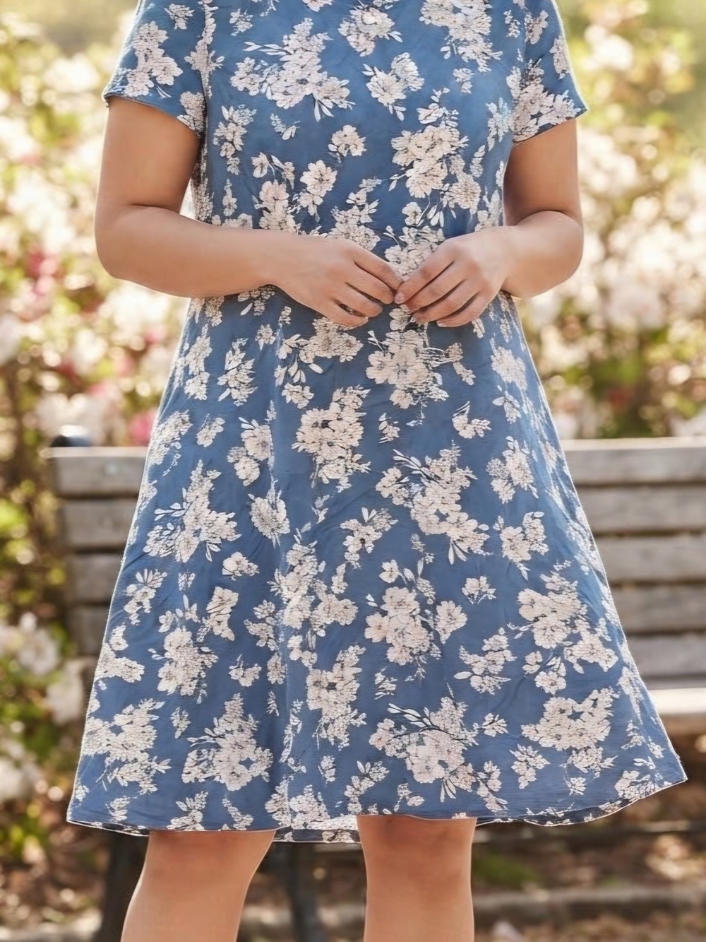 Old Navy Womens Blue/White Floral A-Line Knee Dress Pockets Keyhole Neck XL